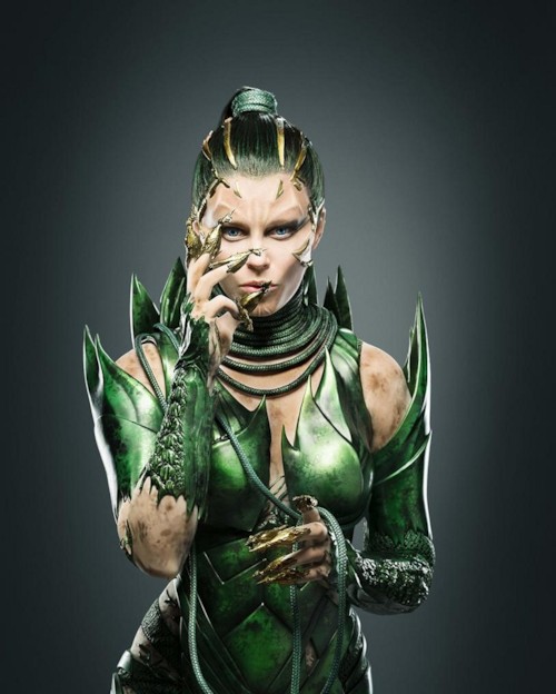 파일:external/static.srcdn.com/power-rangers-movie-2017-rita-repulsa-elizabeth-banks.jpg