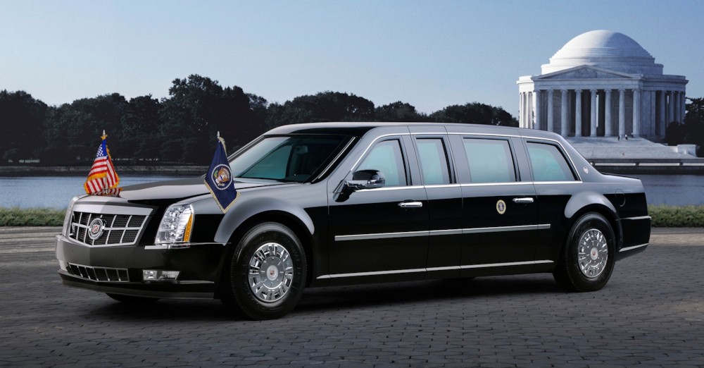 파일:external/s3.caradvice.com.au/cadillac-the-beast-obama.jpg