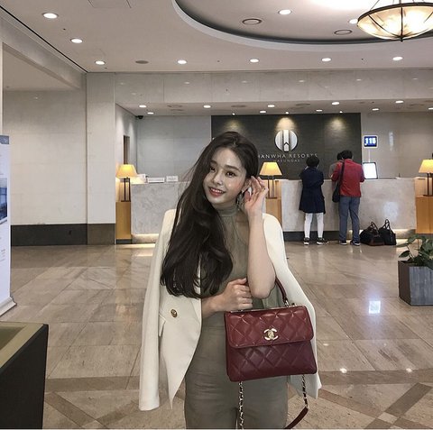 파일:송지아 가품 트렌디 CC 백 스몰.jpg