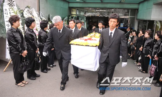 파일:/image/076/2011/09/09/2011090901000719700059012.jpg