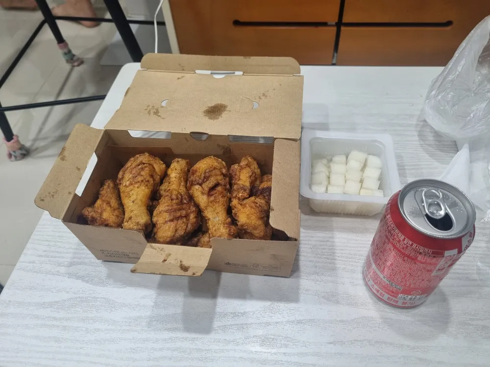 파일:교촌 간장콤보.jpg