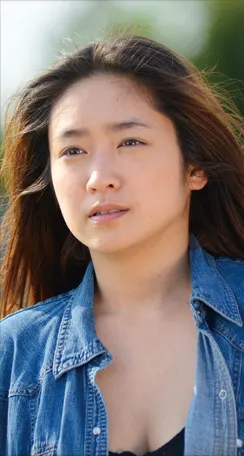 파일:the.light.shines.only.there (2).jpg