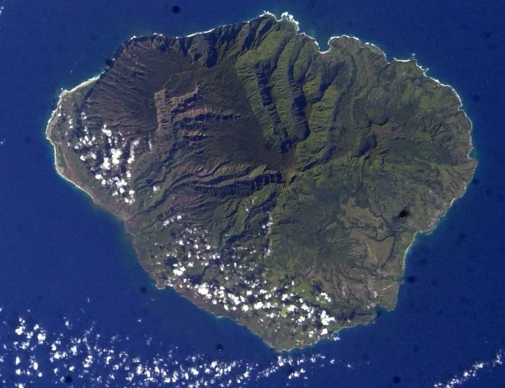 파일:Kauai_from_space_2.jpg
