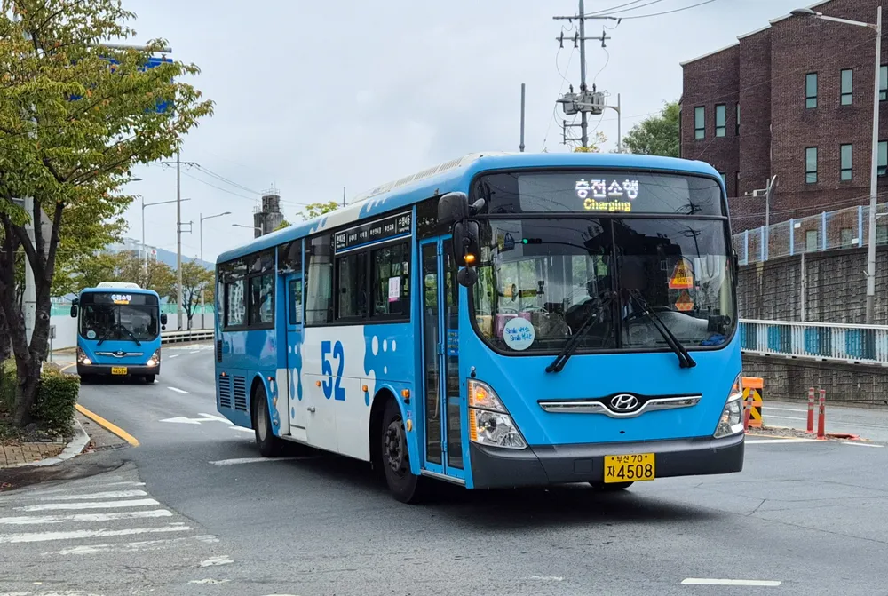 파일:부산 52 4508.jpg