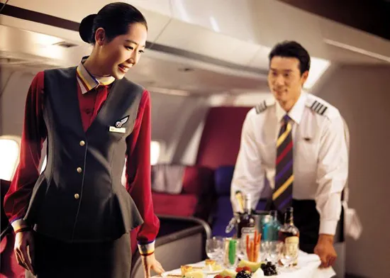 파일:attachment/asiana2010-staff.jpg