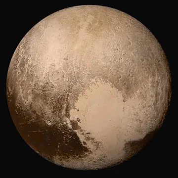 파일:Pluto-in-true-color 720px.jpg