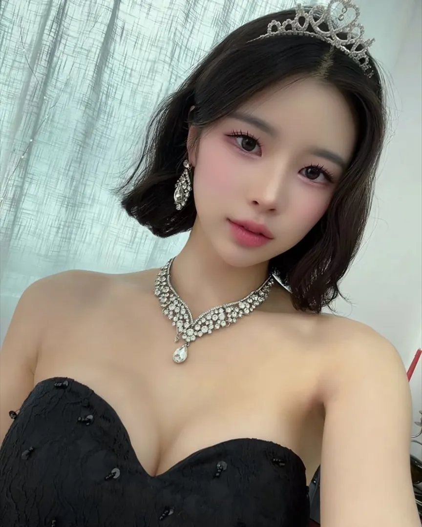 파일:김수현 프로필.png