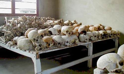 파일:external/upload.wikimedia.org/Rwandan_Genocide_Murambi_skulls.jpg