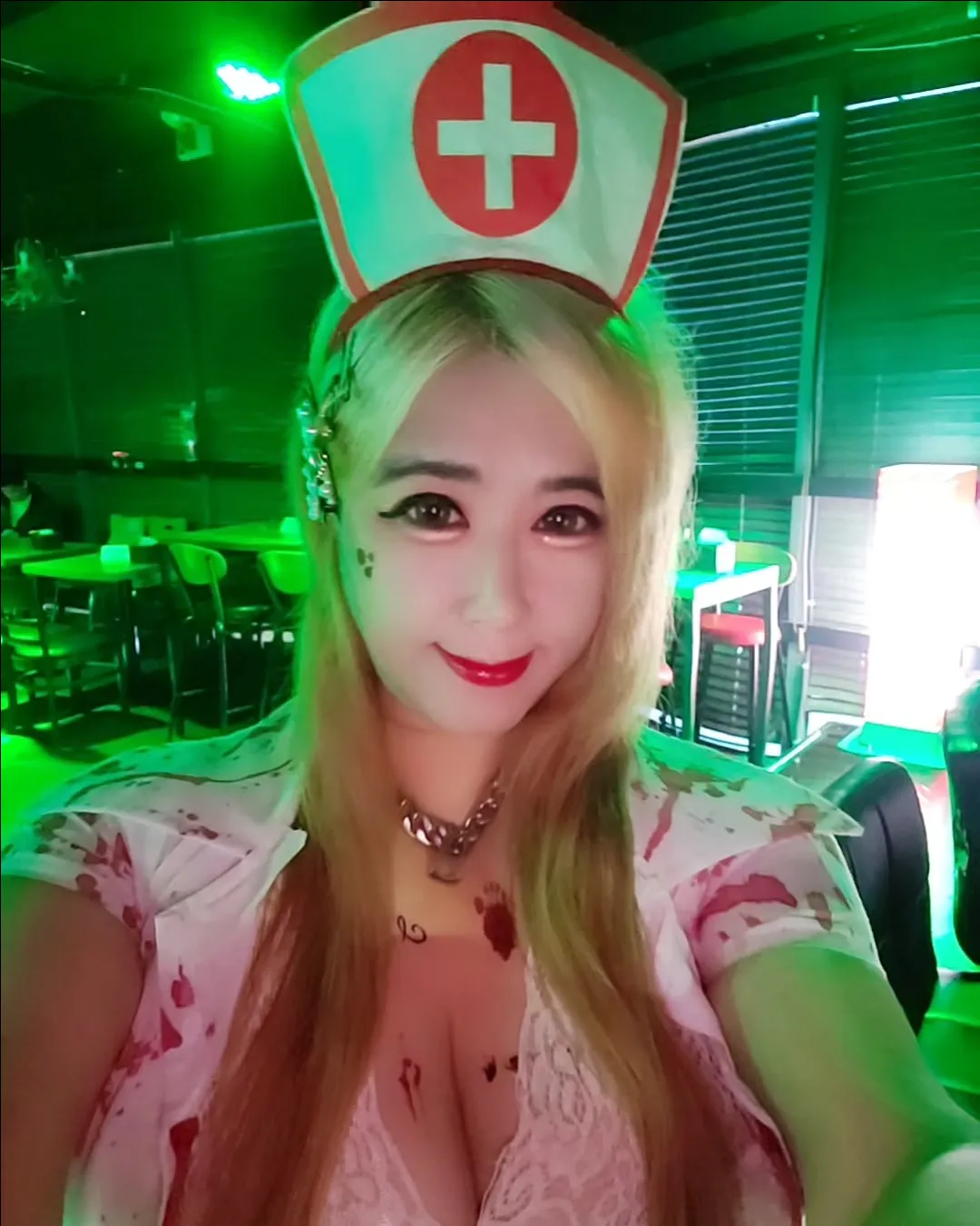 파일:핫핑크 프로필.png