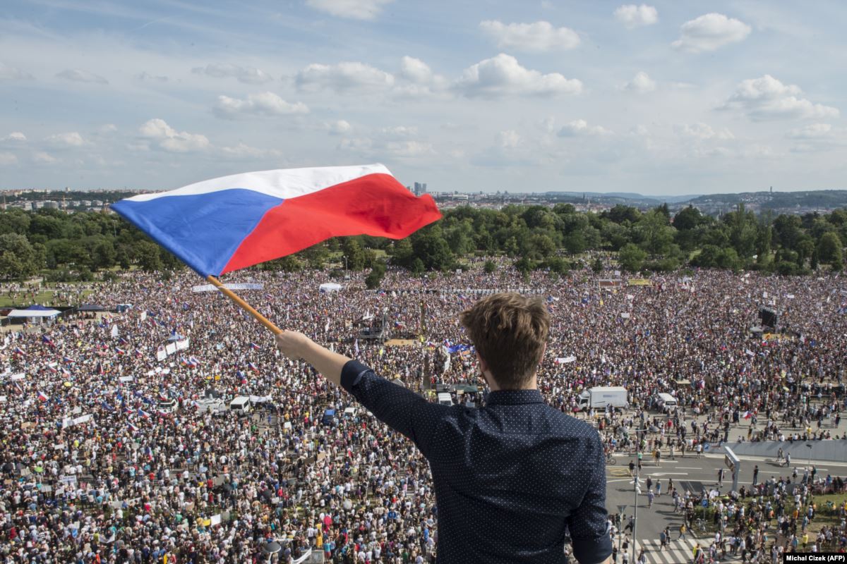 파일:Czech-Republic-protest.jpg