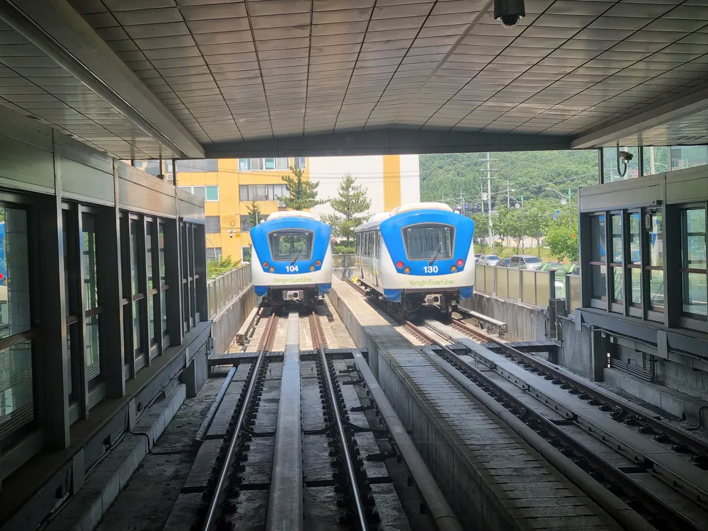 파일:에버라인 4, 30편성.jpg