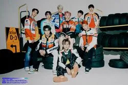 파일:nct127_punch2.jpg
