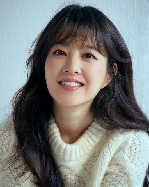 파일:Park Bo Young_profile 1.jpg