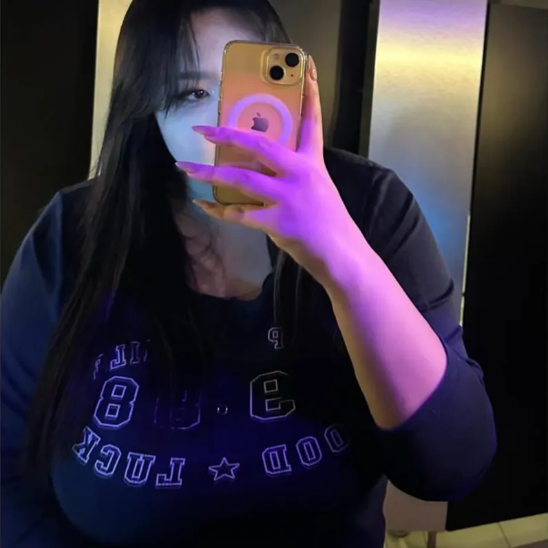 파일:오윤쇼드 캐릭터 몸매 4.png