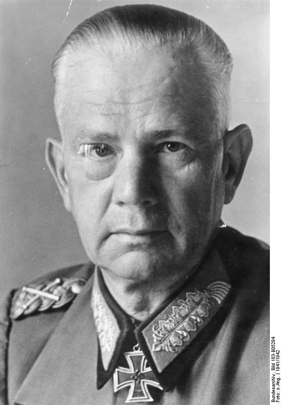 파일:external/upload.wikimedia.org/Bundesarchiv_Bild_183-B05284%2C_Walter_v._Reichenau.jpg