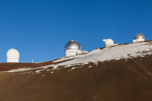파일:Mauna_Kea_Eastern_Telescopes.jpg
