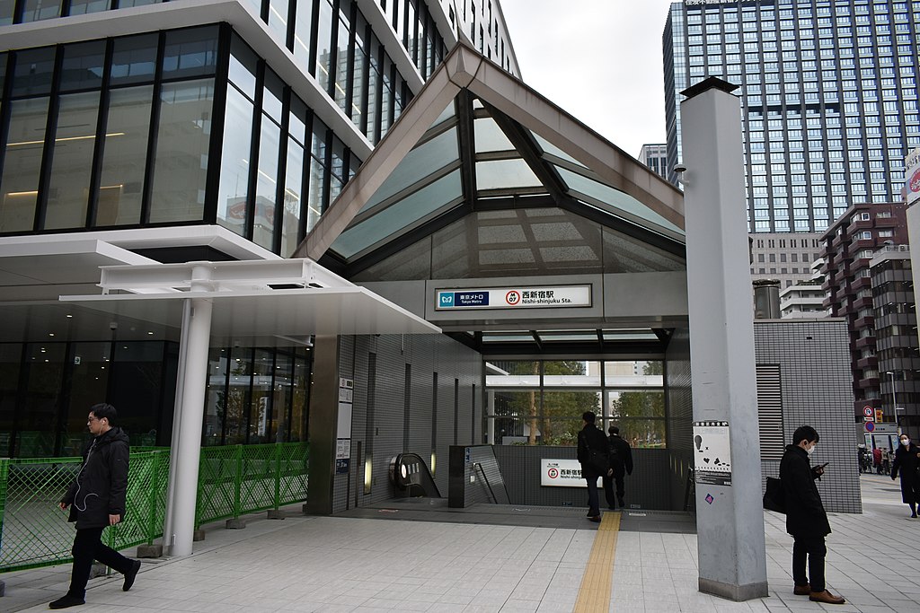 파일:Nishishinjuku_ent.jpg