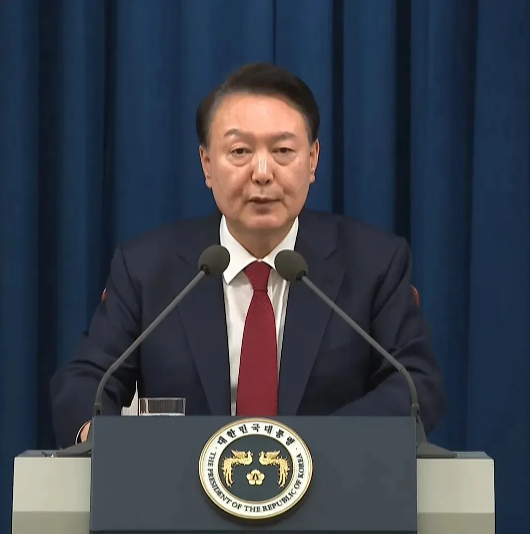 파일:비상계엄 담화 중인 윤석열 대통령.jpg