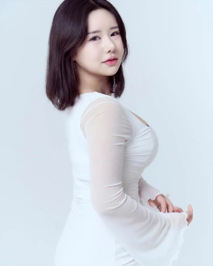 파일:김민영 프로필.png