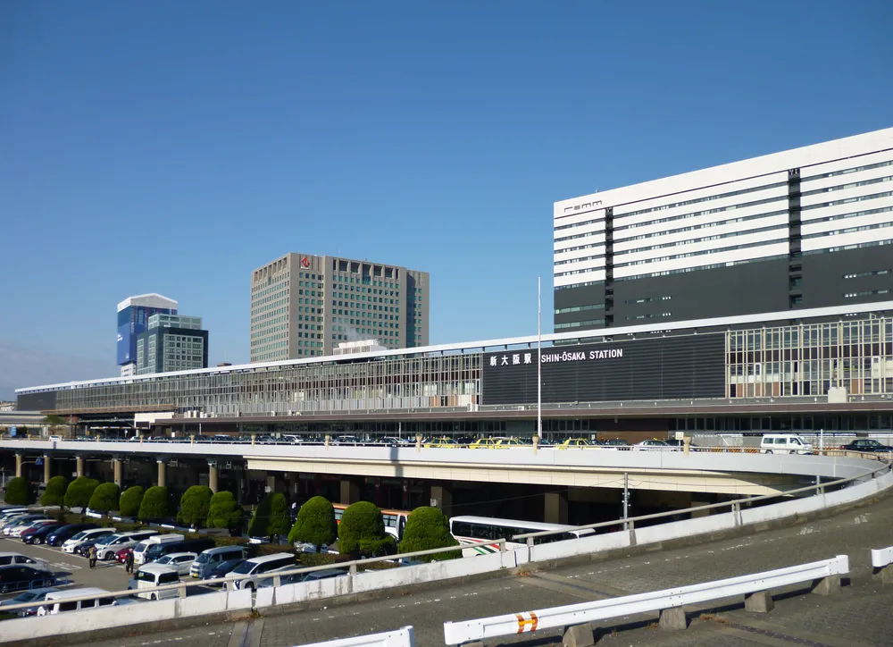 파일:Shin-Ōsaka_Station.jpg