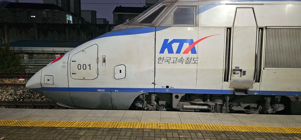 파일:KTX 1호기.jpg