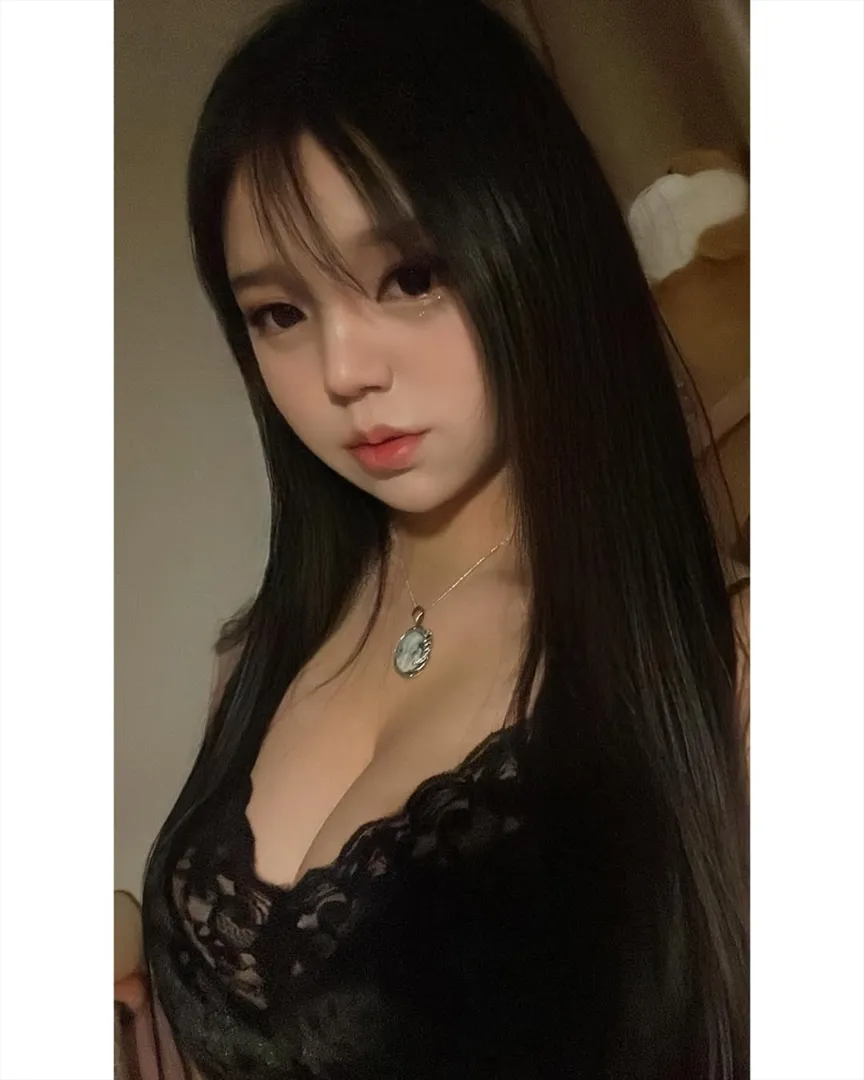 파일:전지우 프로필.png