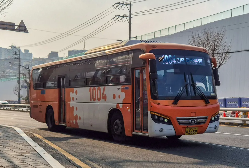 파일:부산 1004번 3459호.jpg