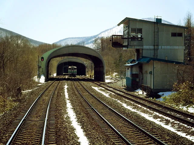 파일:external/upload.wikimedia.org/640px-Hirouchi_Signal_station.jpg