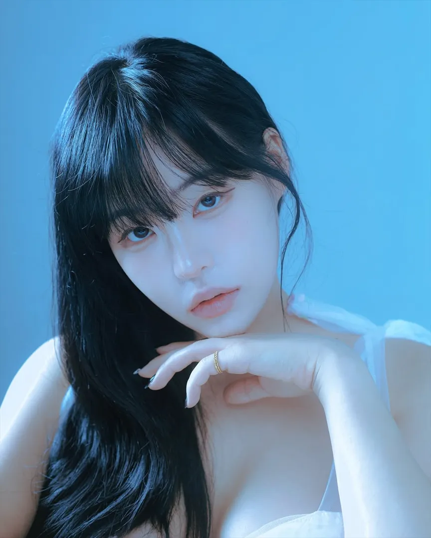 파일:강민영 프로필.png