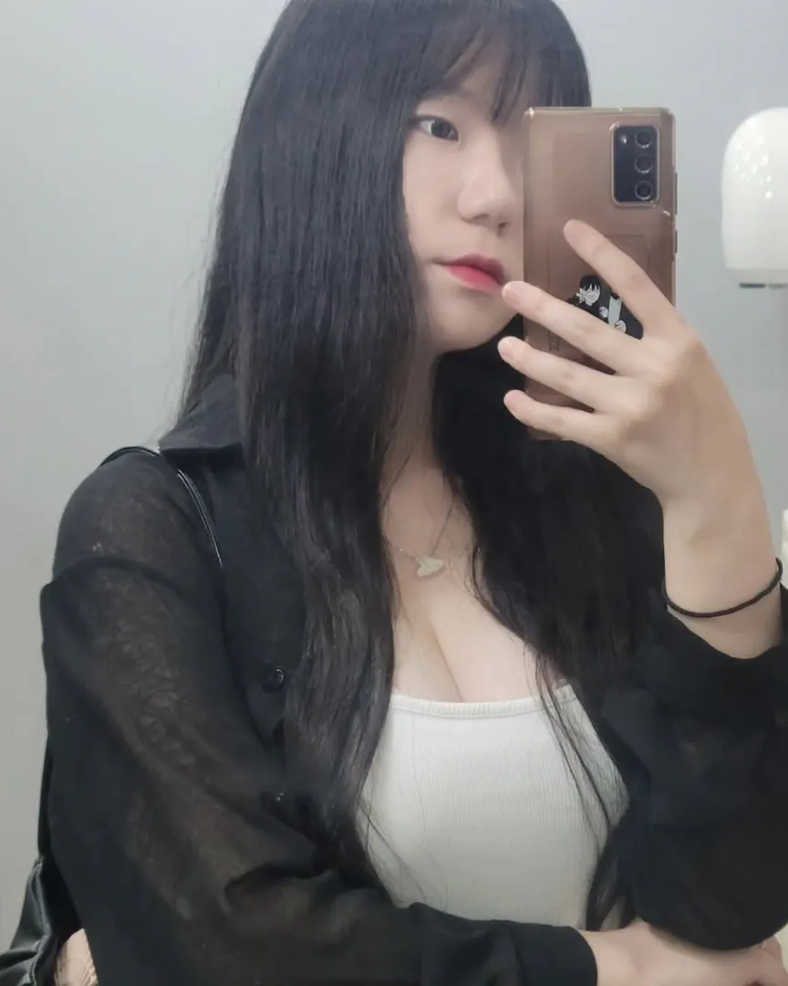 파일:김소연(2002) 프로필.png