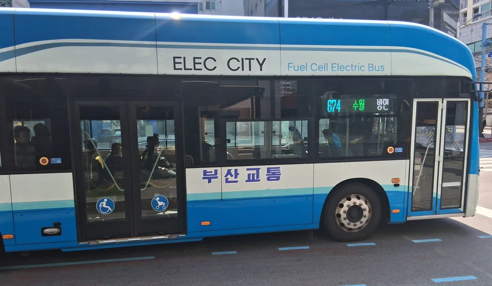 파일:수월행 674번 버스.jpg