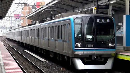 파일:tokyometro15000.jpg