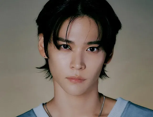 파일:은석 프로필_Talk Saxy.jpg