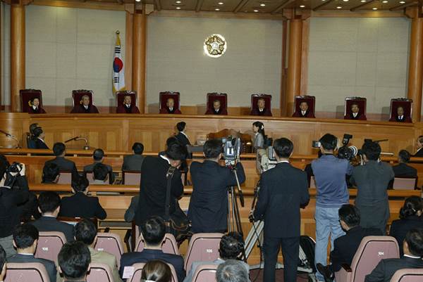 파일:노무현 대통령 탄핵.jpg