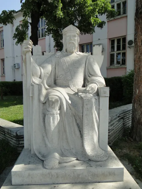 파일:시메온 1세 조각상.jpg