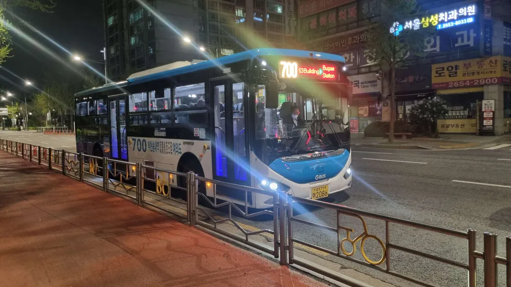 파일:Bucheon 700 - Higer 2086.jpg