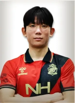 파일:경남FC 김연수.jpg