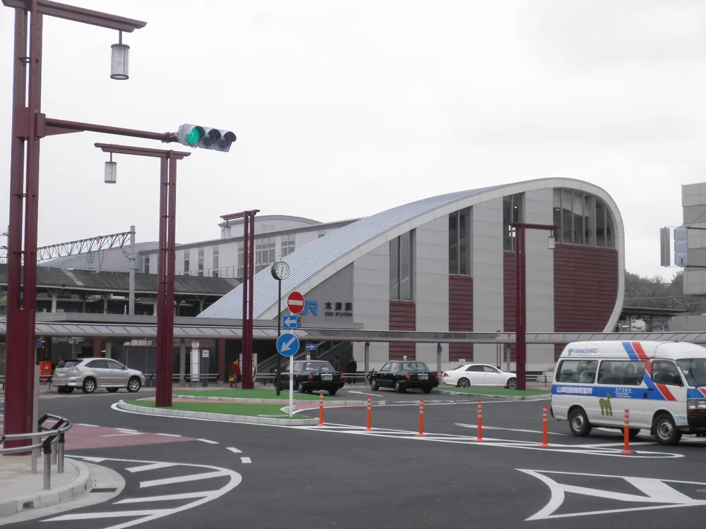 파일:Kizu_station_station_building.jpg