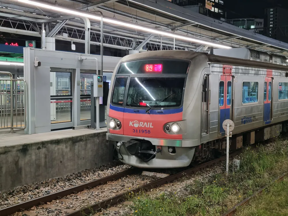 파일:용산급행 311B58.jpg