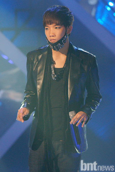 파일:/pds/200906/14/61/b0064661_4a346b13d11f9.jpg