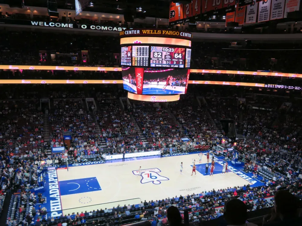 파일:wells fargo 76ers.webp
