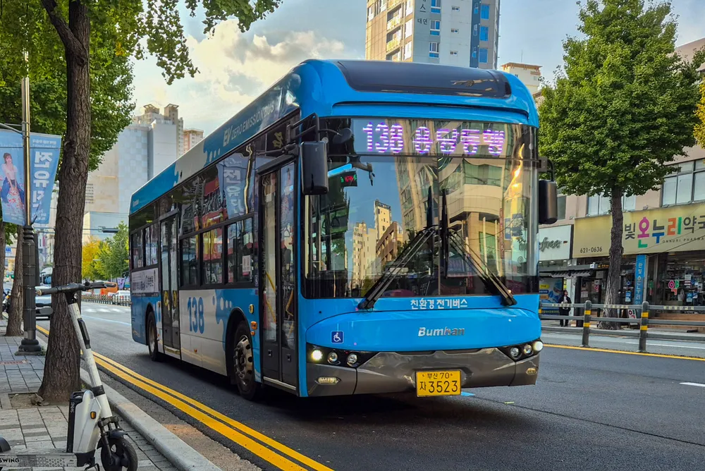 파일:부산 138 3523.jpg